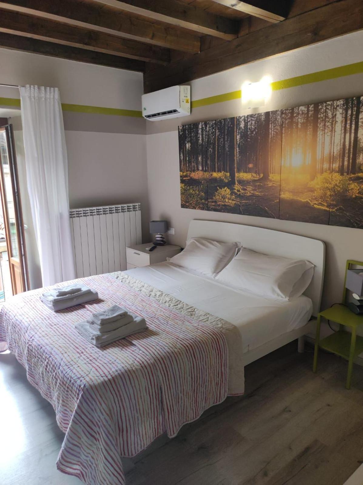 Residenza Lisy Hotell Verbania Exteriör bild