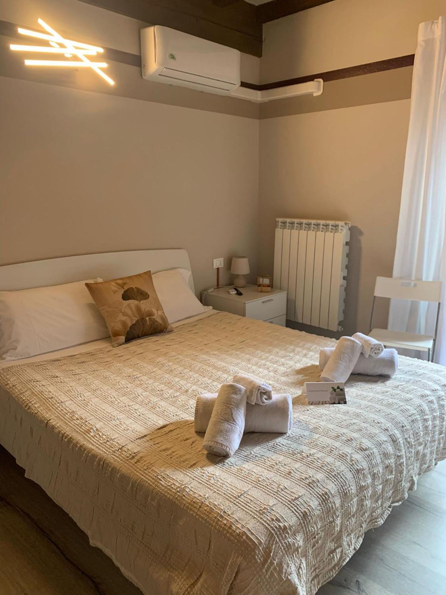 Residenza Lisy Hotell Verbania Exteriör bild