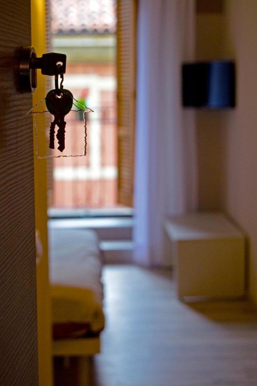 Residenza Lisy Hotell Verbania Exteriör bild
